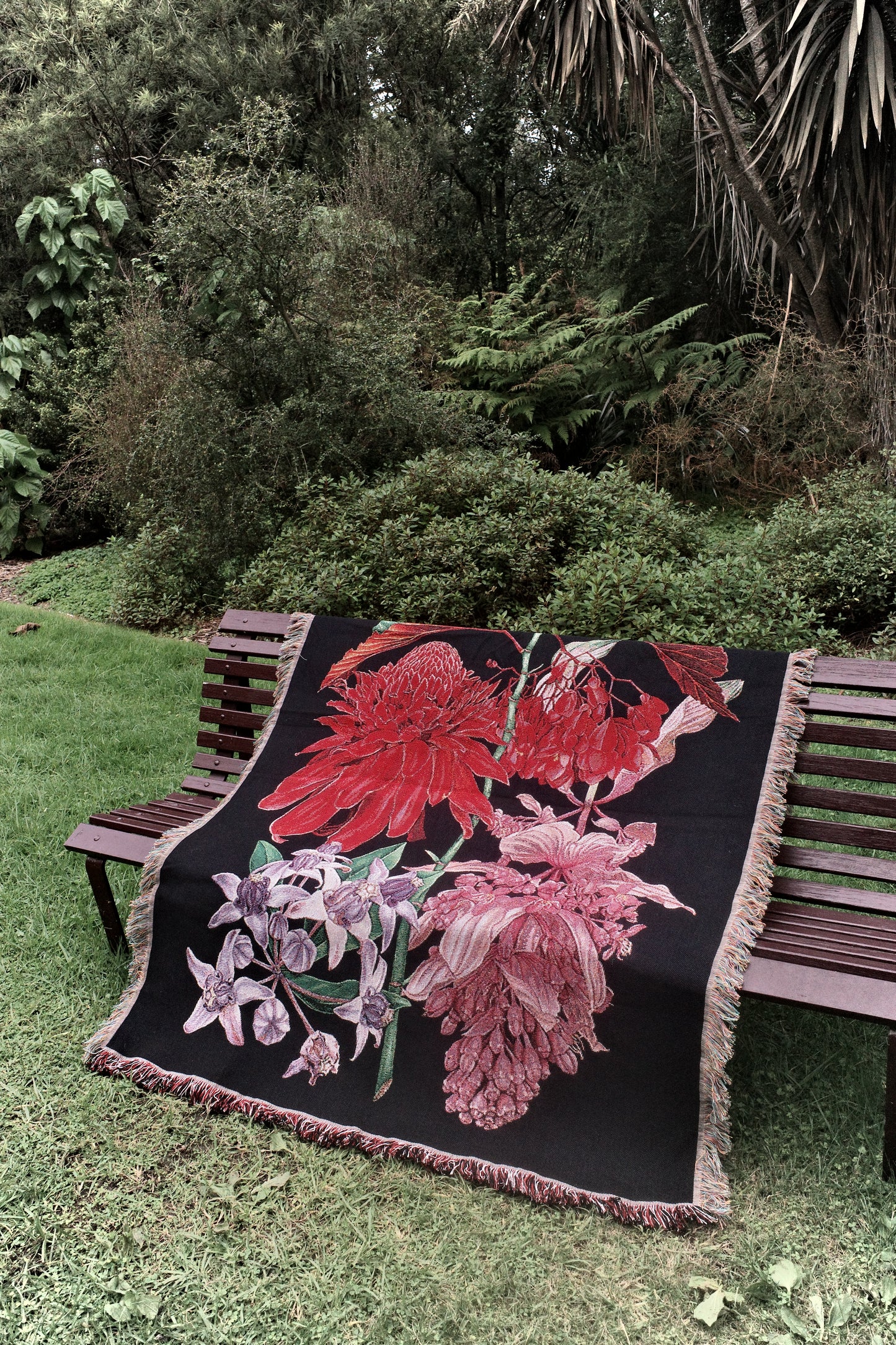 Bali II - Floral Art Blanket